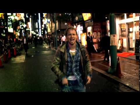 Backstreet Boys – Bigger – YouTube