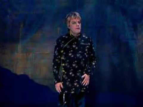 Eddie Izzard – Stonehenge – YouTube