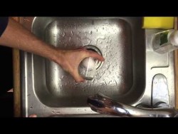 How to Quickly Peel a Boiled Egg in a Glass of Water – YouTube