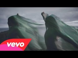 Hurts – Stay (Official Video) – YouTube