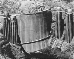 Hoover dam before it was filled