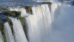 Iguazu Falls – a complex of 275 waterfalls on the Iguazu