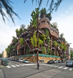 Italy’s Epic Treehouse Apartments Fulfill Everyone’s Childhood Dreams