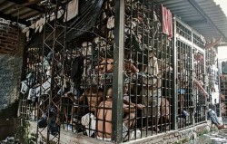 Overcrowded prison in El Salvador