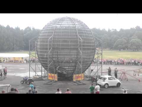 12 Death loops in the biggest cage in the world! – YouTube