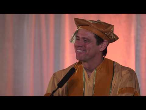 Full Speech: Jim Carrey’s Commencement Address at the 2014 MUM Graduation  (En, Fr, Es) – YouTube