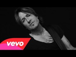 Keith Urban – Somewhere In My Car – YouTube