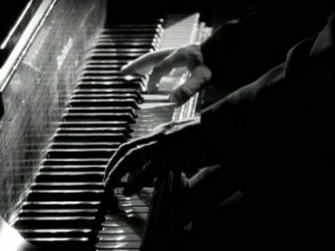 Billy Joel – And so It Goes – YouTube