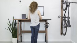 Uprising: The 10 Best Standing Desks | HiConsumption