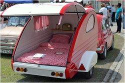 Teardrop camping trailer