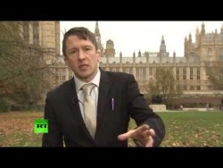 ‘Ask your govt if it supports countries who fund ISIS’ Jonathan Pie on Paris attacks ...