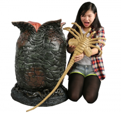 This Gigantic Aliens Egg Comes With a Life-Sized Facehugger Bursting Out of It