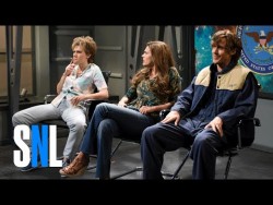 Close Encounter – SNL – YouTube