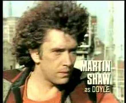 The Professionals intro 70s Martin Shaw Lewis Collins – YouTube