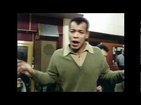 Fine Young Cannibals – Johnny Come Home – YouTube
