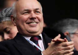 Iain Duncan Smith is ‘arrogant, smug’ and ‘the worst human’ says Labour  ...