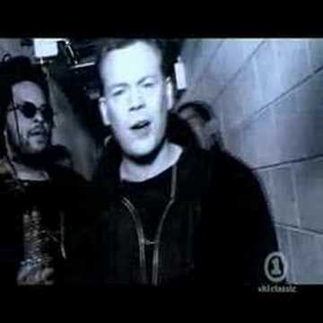 UB40 CAN’T HELP FALLING IN LOVE – YouTube