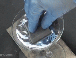 Can you absorb mercury with a sponge?﻿