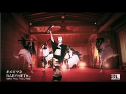 BABYMETAL – メギツネ – MEGITSUNE (OFFICIAL) – YouTube