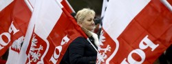 Poland Government Tightens Grip on Power – SPIEGEL ONLINE