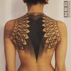 “Blackout Tattoo” Trend Cloaks the Body in Black Ink to Make a Bold Visual Statement ...