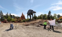 Take a 360-Degree Tour of Disney’s Star Wars Land – Fan Fest | For Fans, By Fans