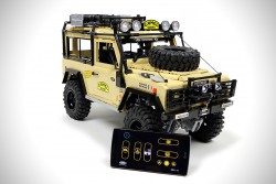 Lego RC Land Rover Defender 90 | HiConsumption