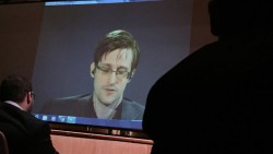 New clip from the Snowden movie shows how easy it is for the NSA to spy on us