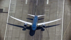 Boeing 787 Dreamliner takes off vertically