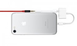 Want to listen to an iPhone 7 and charge it simultaneously? That’ll be £35 | Technology |  ...