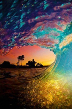 Rainbow Surf