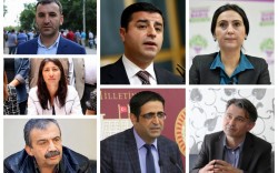 Turkey detains at least 11 pro-Kurdish HDP deputies, blocks access to Internet | Turkey Purge