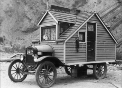 Mobile Living of the Past – Check Out these Unique Antique Motorhomes | Homestead Guru