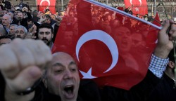 Outrage over Istanbul bombing turns anti-Kurdish