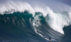 Wave taller than a six-storey building sets ‘remarkable’ world record | World news | ...