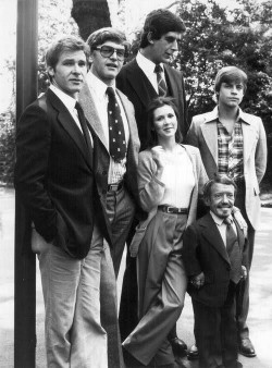 Han, Vader, Chewie, Luke, Leia and R2D2