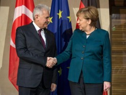 Angela Merkel demands Turkey treats detained German journalist fairly amid ongoing crackdown | T ...