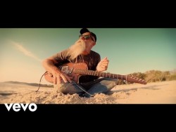 Seasick Steve – Summertime Boy – YouTube