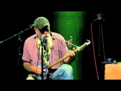 Seasick Steve – You Can’t Teach An Old Dog New Tricks (Trix) – YouTube