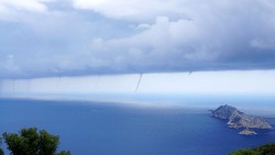 Wow, 7 water spouts spotted on the storm front in Antalya today (Gelidonia Lighthouse)