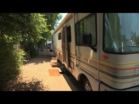High rents force some in Silicon Valley to live in vehicles – YouTube