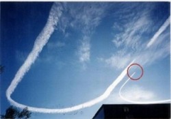 Chemtrails the evidence, debunk this one tossers