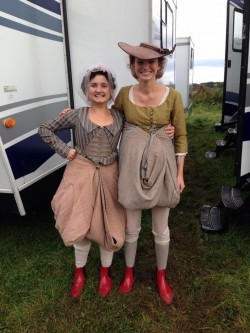 I wondered how they kept those dresses out of the Cornish mud when filming :)