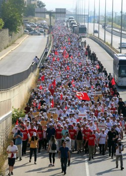 On the Road With Protesters Marching Across Turkey to Condemn Erdogan’s Purge – The New Yo ...