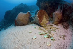 British dad facing three years in Turkish prison after finding a few old coins while snorkelling