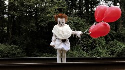 This 3-year-old Pennywise cosplayer will give you nightmares