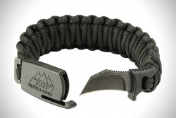 Para-Claw Survival Bracelet | HiConsumption