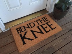 Game of Thrones  Bend The Knee mat