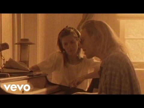 Boy Meets Girl – Waiting for a Star to Fall – YouTube