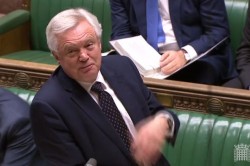 Brexit Secretary David Davis threatened to resign if Damian Green was sacked – but he̵ ...